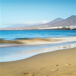 Ontdek de betoverende schoonheid van Playa Grande in Puerto del Carmen