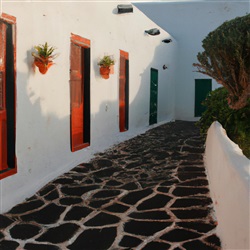 Ontdek de charme van Uga: Een wandeling door het pittoreske dorpje op Lanzarote